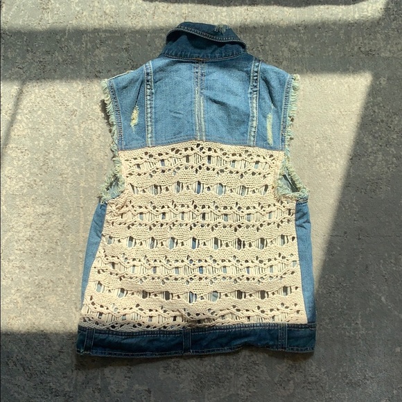 Free people - Picture 2 of 2